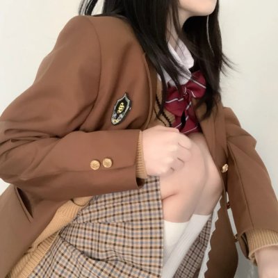 冲过雪地